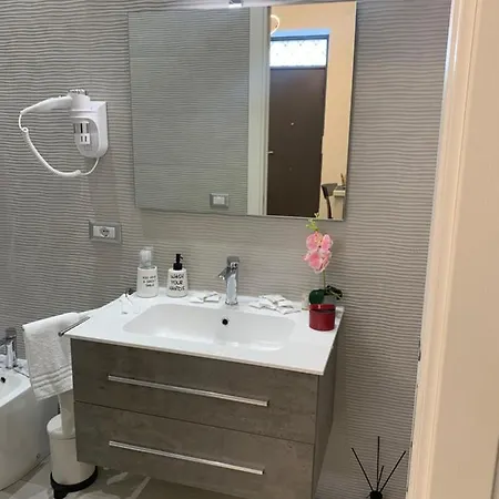 Flat Terry In Napoli